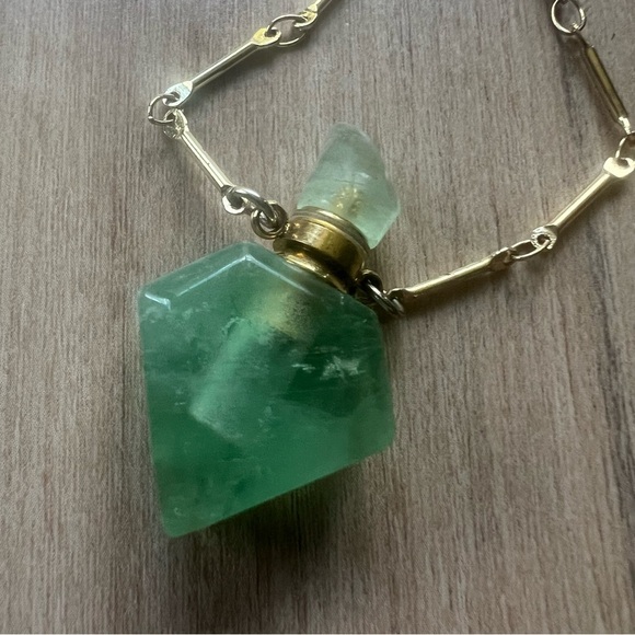 Danielle Gerber Green Fluorite Diamond Potion Bottle Necklace - Picture 6 of 6